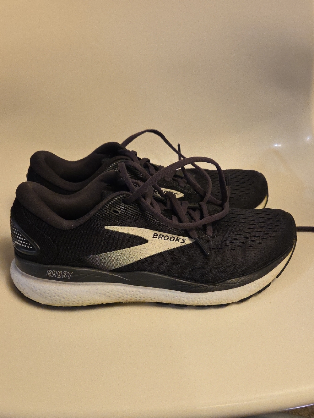 Women's Brooks Ghost 16